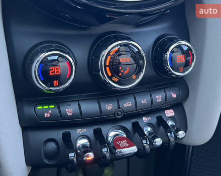 Синий Мини Купер, объемом двигателя 2 л и пробегом 61 тыс. км за 21500 $, фото 41 на Automoto.ua