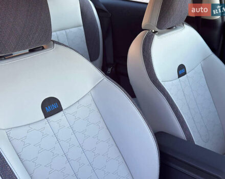 Синий Мини Купер, объемом двигателя 2 л и пробегом 1 тыс. км за 39900 $, фото 20 на Automoto.ua