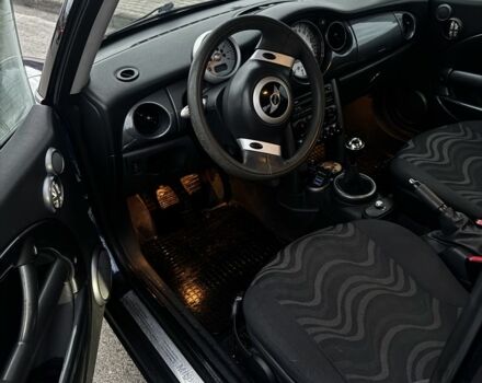 Синій Міні Cooper, об'ємом двигуна 1.6 л та пробігом 185 тис. км за 4000 $, фото 4 на Automoto.ua