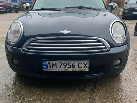 Синий Мини Купер, объемом двигателя 1.6 л и пробегом 251 тыс. км за 4500 $, фото 1 на Automoto.ua