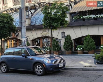 Синій Міні Cooper, об'ємом двигуна 1.6 л та пробігом 107 тис. км за 7500 $, фото 1 на Automoto.ua