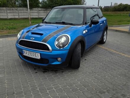 Синій Міні Cooper, об'ємом двигуна 1.6 л та пробігом 245 тис. км за 5900 $, фото 1 на Automoto.ua