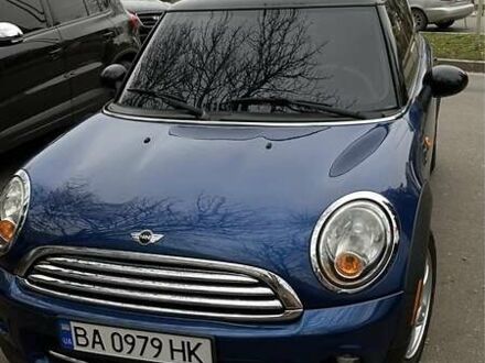 Синий Мини Купер, объемом двигателя 1.6 л и пробегом 113 тыс. км за 8600 $, фото 1 на Automoto.ua