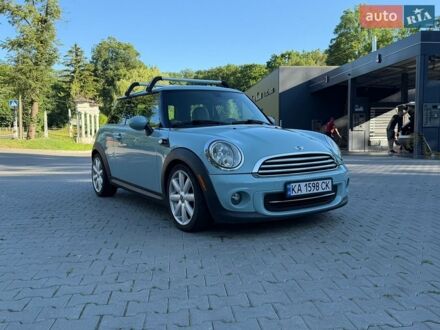 Синий Мини Купер, объемом двигателя 1.6 л и пробегом 250 тыс. км за 8800 $, фото 1 на Automoto.ua