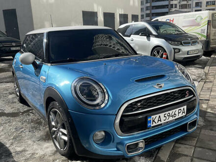 Синій Міні Cooper, об'ємом двигуна 2 л та пробігом 180 тис. км за 12800 $, фото 1 на Automoto.ua