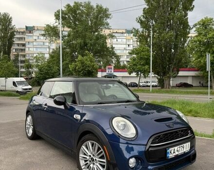 Синій Міні Cooper, об'ємом двигуна 2 л та пробігом 226 тис. км за 9800 $, фото 1 на Automoto.ua