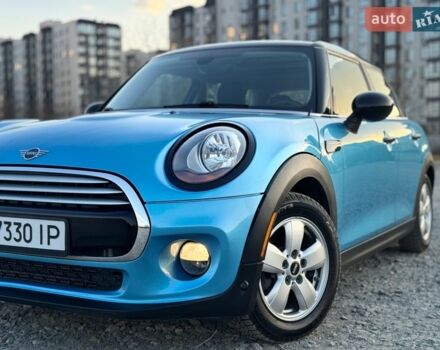 Синий Мини Купер, объемом двигателя 1.5 л и пробегом 140 тыс. км за 10300 $, фото 1 на Automoto.ua