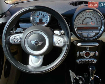 Зелений Міні Cooper, об'ємом двигуна 1.56 л та пробігом 246 тис. км за 8100 $, фото 14 на Automoto.ua