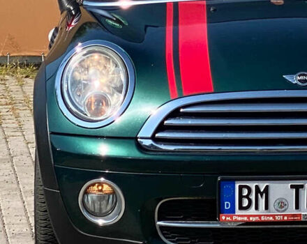 Зелений Міні Cooper, об'ємом двигуна 1.56 л та пробігом 246 тис. км за 8100 $, фото 8 на Automoto.ua