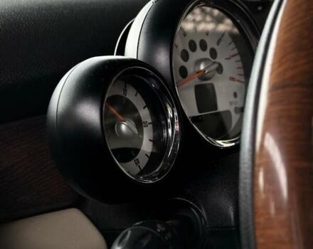 Мини Купер 2012 в Киеве на Automoto.ua Зеленый Мини Купер, объемом двигателя 1.6 л и пробегом 190 тыс. км за 8300 $, фото 5 на Automoto.ua