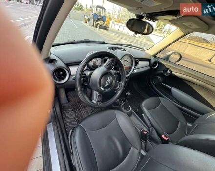 Зелений Міні Cooper, об'ємом двигуна 1.6 л та пробігом 260 тис. км за 7500 $, фото 6 на Automoto.ua