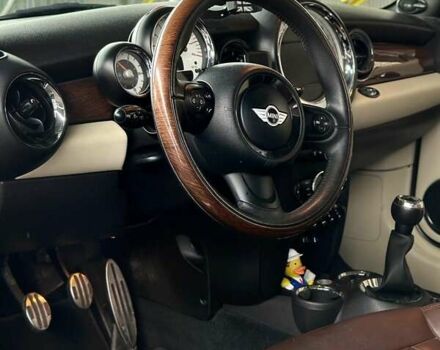 Мини Купер 2012 в Киеве на Automoto.ua Зеленый Мини Купер, объемом двигателя 1.6 л и пробегом 190 тыс. км за 8300 $, фото 10 на Automoto.ua