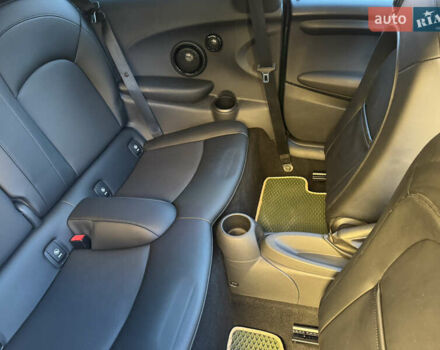 Зеленый Мини Купер, объемом двигателя 1.5 л и пробегом 100 тыс. км за 10490 $, фото 15 на Automoto.ua