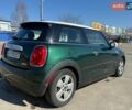 Зеленый Мини Купер, объемом двигателя 1.5 л и пробегом 157 тыс. км за 12500 $, фото 4 на Automoto.ua