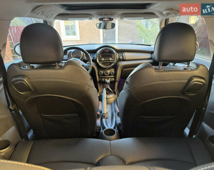 Зеленый Мини Купер, объемом двигателя 1.5 л и пробегом 100 тыс. км за 10490 $, фото 18 на Automoto.ua