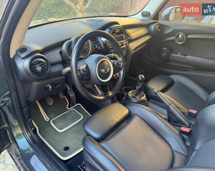 Зеленый Мини Купер, объемом двигателя 1.5 л и пробегом 100 тыс. км за 10490 $, фото 9 на Automoto.ua