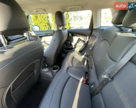 Зеленый Мини Купер, объемом двигателя 2 л и пробегом 100 тыс. км за 16000 $, фото 14 на Automoto.ua