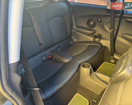 Зеленый Мини Купер, объемом двигателя 1.5 л и пробегом 100 тыс. км за 10490 $, фото 16 на Automoto.ua