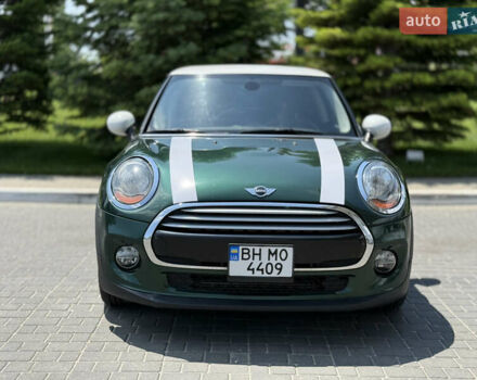 Зелений Міні Cooper, об'ємом двигуна 1.5 л та пробігом 120 тис. км за 9990 $, фото 5 на Automoto.ua