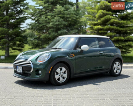 Зелений Міні Cooper, об'ємом двигуна 1.5 л та пробігом 120 тис. км за 9990 $, фото 2 на Automoto.ua