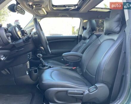 Зелений Міні Cooper, об'ємом двигуна 1.5 л та пробігом 105 тис. км за 12990 $, фото 9 на Automoto.ua