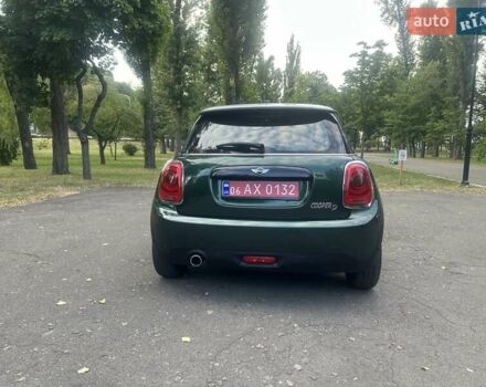 Зеленый Мини Купер, объемом двигателя 1.5 л и пробегом 166 тыс. км за 12500 $, фото 7 на Automoto.ua