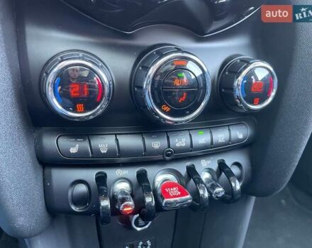 Зелений Міні Cooper, об'ємом двигуна 1.5 л та пробігом 105 тис. км за 12990 $, фото 22 на Automoto.ua