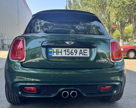 Зелений Міні Cooper, об'ємом двигуна 2 л та пробігом 143 тис. км за 14100 $, фото 9 на Automoto.ua