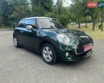 Зеленый Мини Купер, объемом двигателя 1.5 л и пробегом 166 тыс. км за 12500 $, фото 3 на Automoto.ua