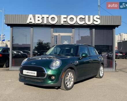 Зеленый Мини Купер, объемом двигателя 1.5 л и пробегом 85 тыс. км за 15490 $, фото 3 на Automoto.ua