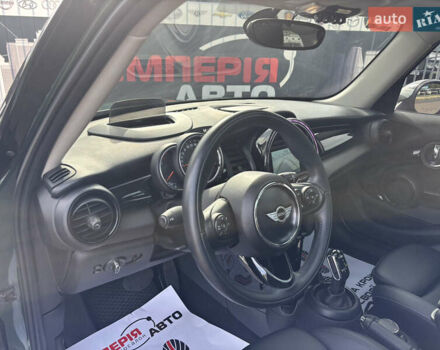 Зелений Міні Cooper, об'ємом двигуна 1.5 л та пробігом 25 тис. км за 20500 $, фото 7 на Automoto.ua