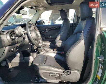 Зеленый Мини Купер, объемом двигателя 2 л и пробегом 63 тыс. км за 5700 $, фото 6 на Automoto.ua