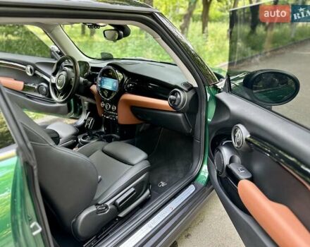 Зелений Міні Cooper, об'ємом двигуна 2 л та пробігом 20 тис. км за 28500 $, фото 20 на Automoto.ua
