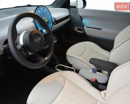 Зеленый Мини Купер, объемом двигателя 0 л и пробегом 2 тыс. км за 33431 $, фото 4 на Automoto.ua