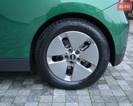 Зеленый Мини Купер, объемом двигателя 0 л и пробегом 2 тыс. км за 33431 $, фото 9 на Automoto.ua