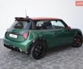 Зелений Міні Cooper, об'ємом двигуна 2 л та пробігом 8 тис. км за 45248 $, фото 2 на Automoto.ua