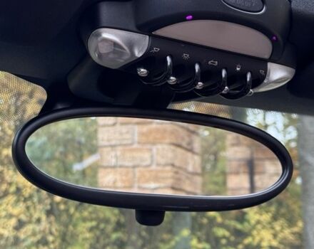 Зеленый Мини Купер, объемом двигателя 1.6 л и пробегом 126 тыс. км за 12000 $, фото 2 на Automoto.ua