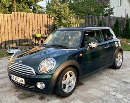 Зелений Міні Cooper, об'ємом двигуна 1.6 л та пробігом 112 тис. км за 8000 $, фото 1 на Automoto.ua