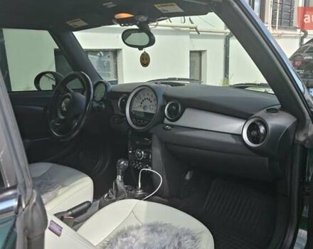 Зелений Міні Cooper, об'ємом двигуна 1.6 л та пробігом 135 тис. км за 8800 $, фото 1 на Automoto.ua
