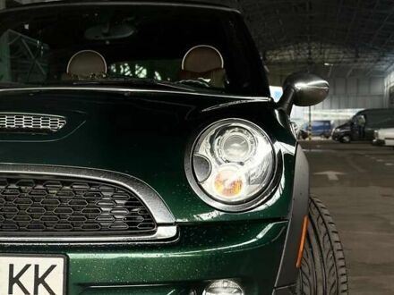 Зеленый Мини Купер, объемом двигателя 1.6 л и пробегом 190 тыс. км за 8300 $, фото 1 на Automoto.ua