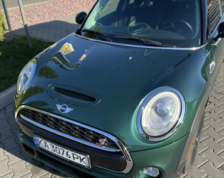 Зелений Міні Cooper, об'ємом двигуна 2 л та пробігом 100 тис. км за 16000 $, фото 1 на Automoto.ua