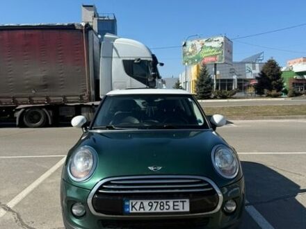 Зеленый Мини Купер, объемом двигателя 1.5 л и пробегом 157 тыс. км за 12500 $, фото 1 на Automoto.ua