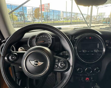 Оранжевый Мини Купер, объемом двигателя 2 л и пробегом 142 тыс. км за 11200 $, фото 7 на Automoto.ua