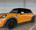Оранжевый Мини Купер, объемом двигателя 2 л и пробегом 145 тыс. км за 10900 $, фото 4 на Automoto.ua
