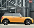 Помаранчевий Міні Cooper, об'ємом двигуна 1.5 л та пробігом 127 тис. км за 12800 $, фото 3 на Automoto.ua