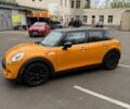 Помаранчевий Міні Cooper, об'ємом двигуна 2 л та пробігом 104 тис. км за 13000 $, фото 1 на Automoto.ua