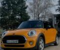 Помаранчевий Міні Cooper, об'ємом двигуна 1.5 л та пробігом 75 тис. км за 14000 $, фото 1 на Automoto.ua