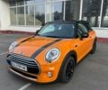 Оранжевый Мини Купер, объемом двигателя 1.5 л и пробегом 111 тыс. км за 13200 $, фото 1 на Automoto.ua