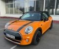 Помаранчевий Міні Cooper, об'ємом двигуна 1.5 л та пробігом 111 тис. км за 12400 $, фото 1 на Automoto.ua