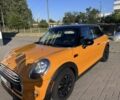 Помаранчевий Міні Cooper, об'ємом двигуна 1.5 л та пробігом 130 тис. км за 10996 $, фото 1 на Automoto.ua